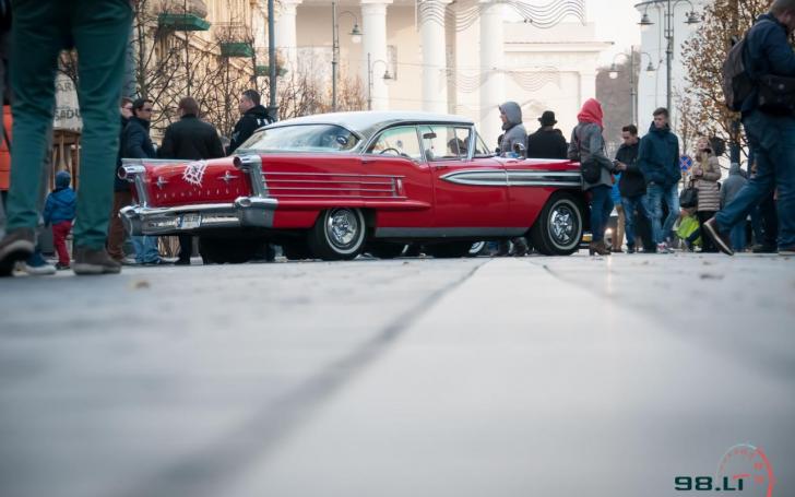 Amerikietiškų automobilių susitikimas/Vytauto Pilkausko nuotrauka