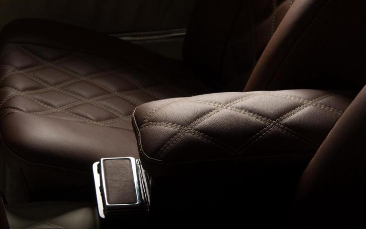 Vilner Mercedes-Benz SL Pagoda/Gamintojo nuotrauka