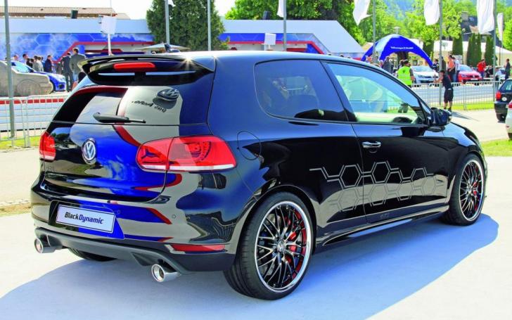 Volkswagen Golf GTI Black Dynamic Concept/Gamintojo nuotrauka