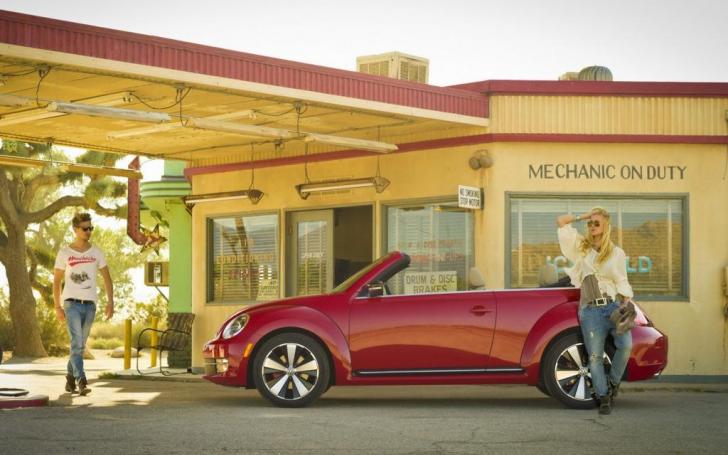 Volkswagn Beetle Convertible/Gamintojo nuotrauka