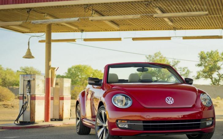 Volkswagn Beetle Convertible/Gamintojo nuotrauka