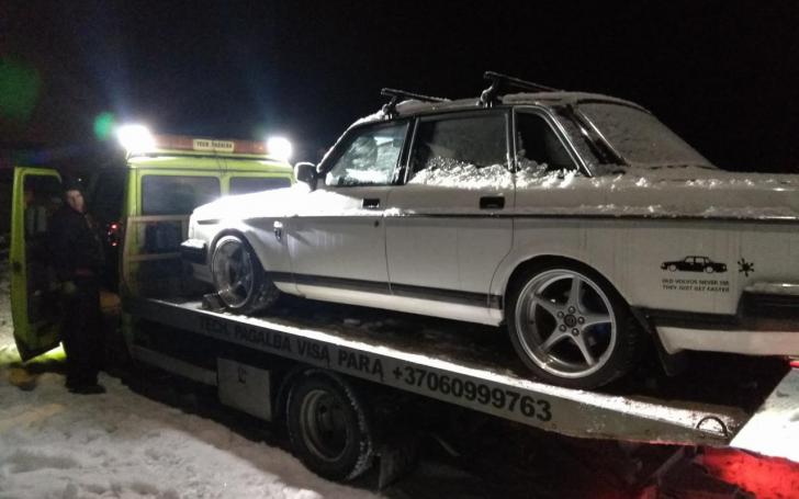 Volvo 244