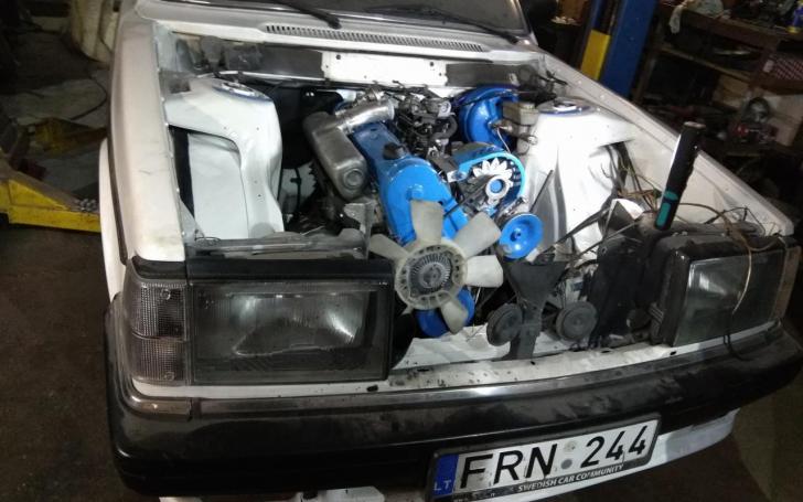 Volvo 244