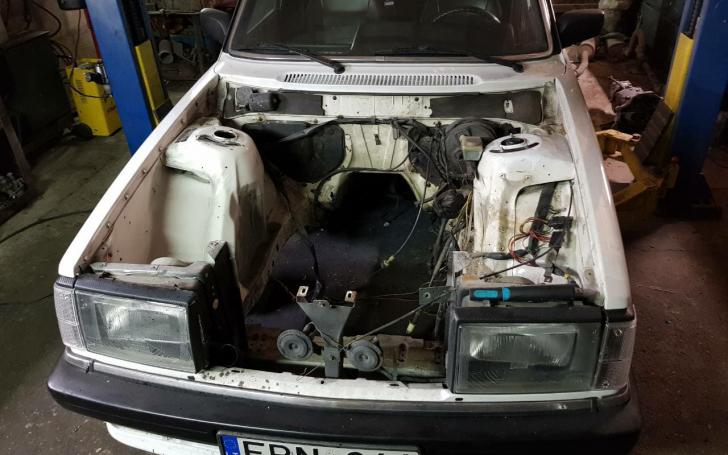 Volvo 244