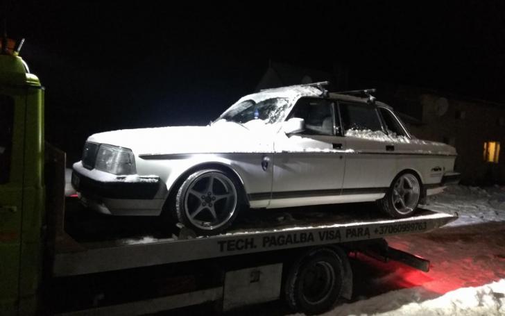 Volvo 244