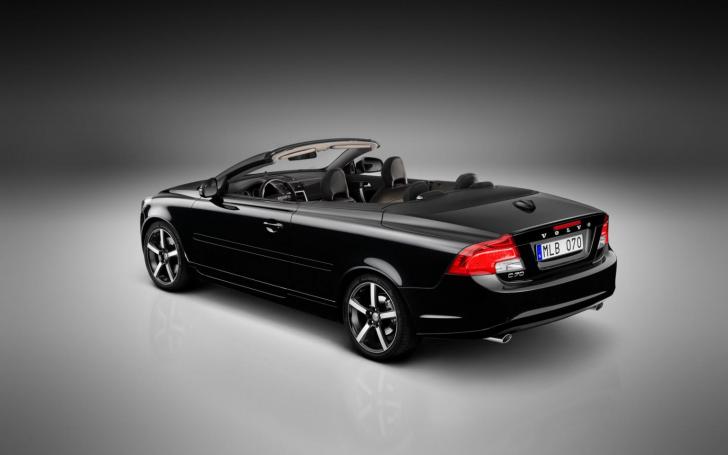 Volvo C70 Inscription Edition/Gamintojo nuotrauka