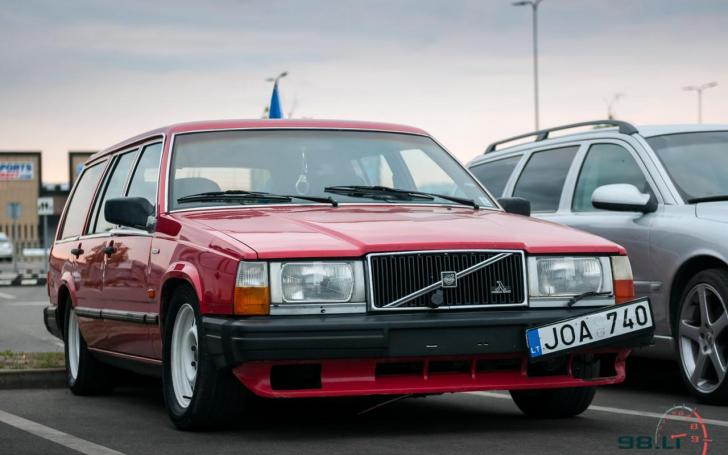 Saab ir Volvo klubų susitikimas Vilniuje/vytophoto.com nuotrauka