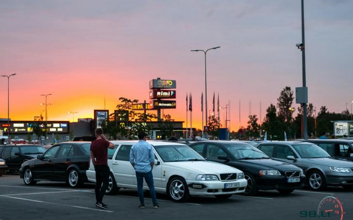 Saab ir Volvo klubų susitikimas Vilniuje/vytophoto.com nuotrauka