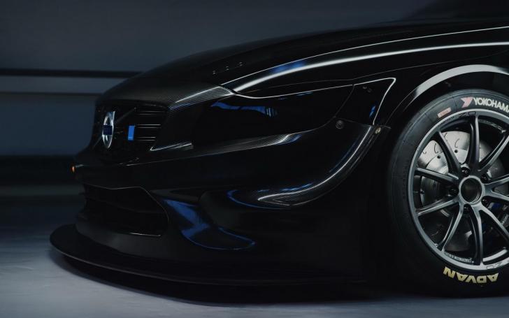 Volvo S60 Polestar TC1/Gamintojo nuotrauka