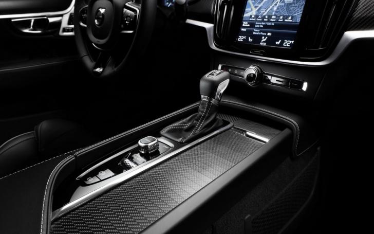 Volvo S90 R-Design
