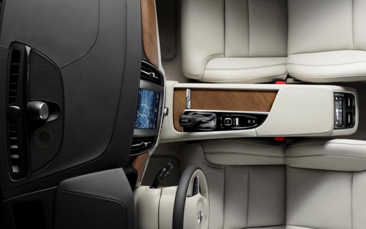 Volvo S90/Gamintojo nuotrauka