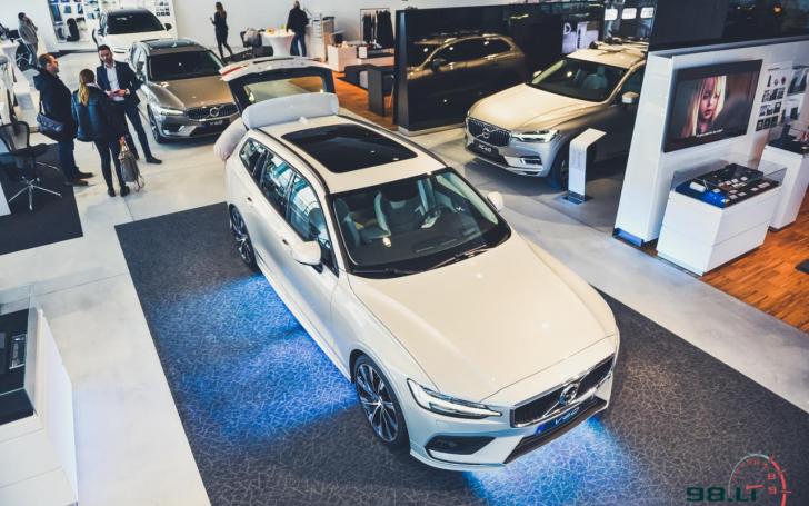 Volvo V60/Vytauto Pilkausko nuotrauka