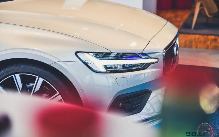 Volvo V60/Vytauto Pilkausko nuotrauka