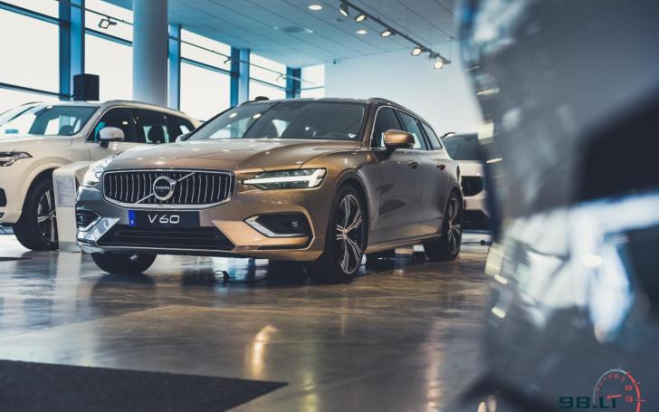 Volvo V60/Vytauto Pilkausko nuotrauka