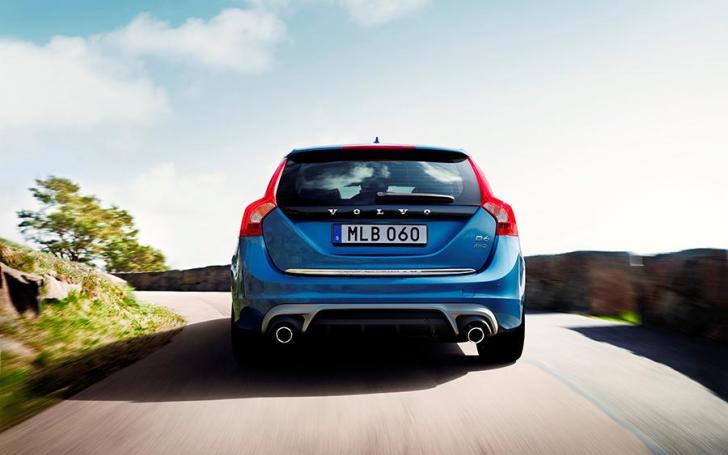 Volvo V60 Plug-in Hybrid R-Design/Gamintojo nuotrauka