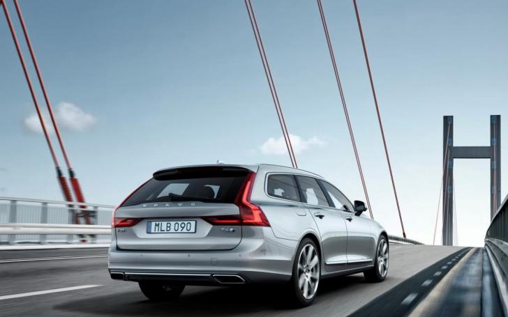 Volvo V90/Gamintojo nuotrauka