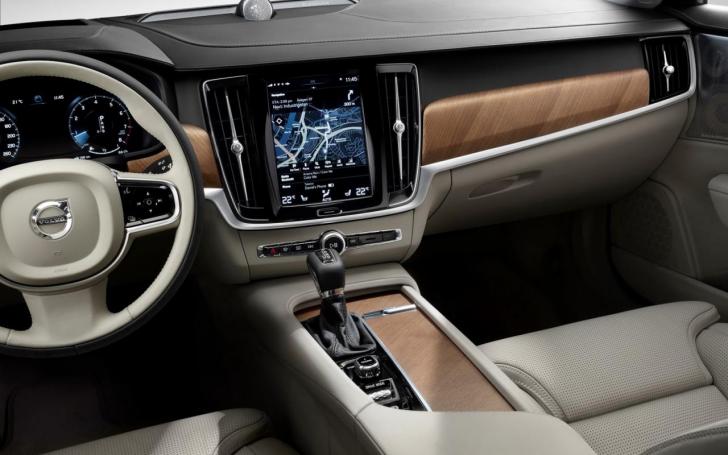 Volvo V90/Gamintojo nuotrauka