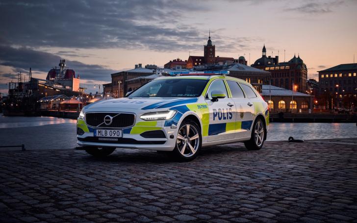 Volvo V90
