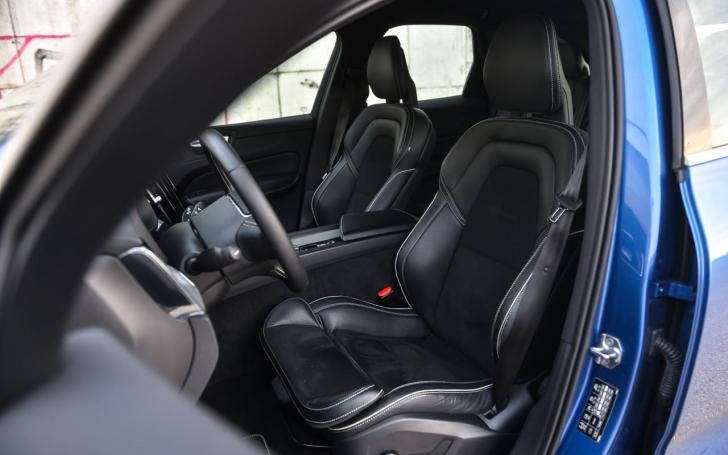 Volvo XC60 R-Design