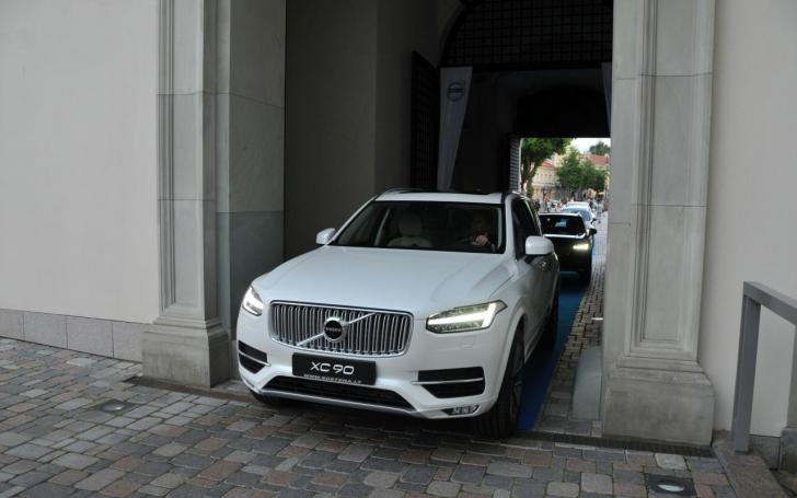 Volvo XC90/Vytauto Pilkausko nuotrauka