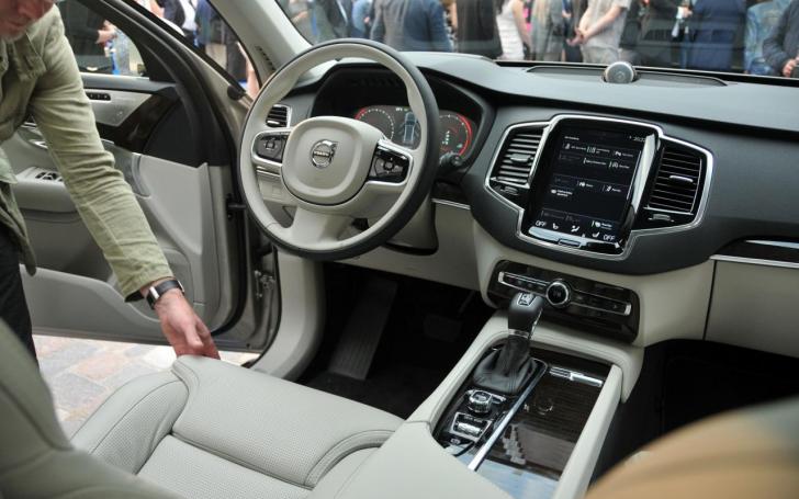 Volvo XC90/Vytauto Pilkausko nuotrauka