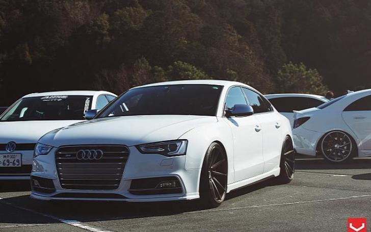 Automobiliai/Vossen nuotrauka