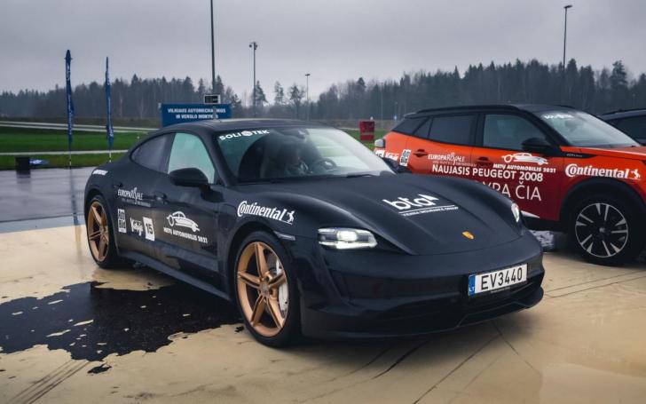 Porsche Taycan