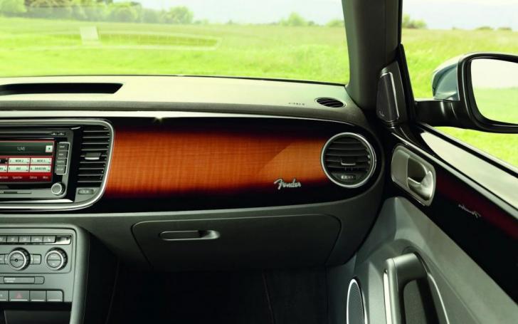 Volkswagen Beetle Fender Edition/Gamintojo nuotrauka