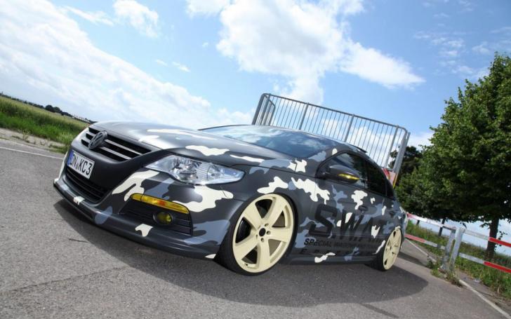 SWAT Volkswagen CC/Gamintojo nuotrauka