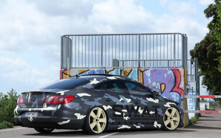 SWAT Volkswagen CC/Gamintojo nuotrauka