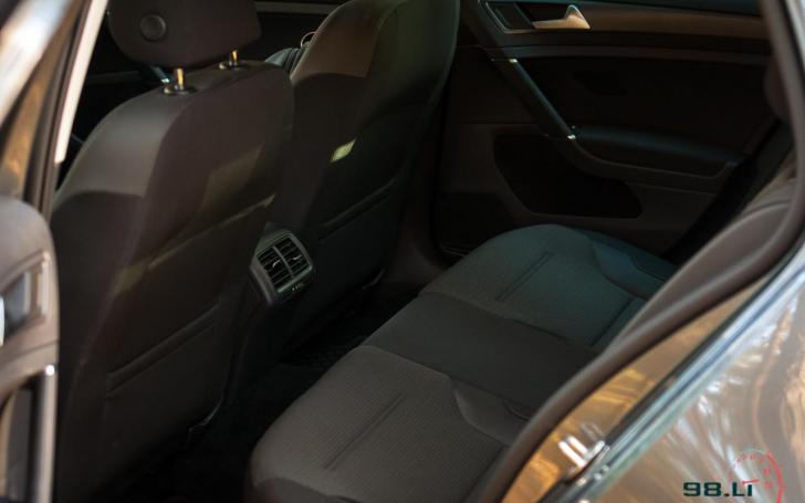 Atnaujintas septintos kartos VW Golf/Vytauto Pilkausko nuotrauka