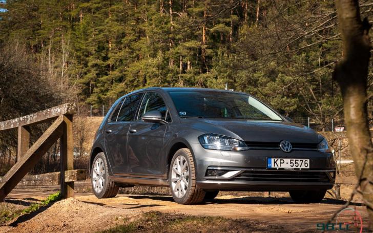 Atnaujintas septintos kartos VW Golf/Vytauto Pilkausko nuotrauka