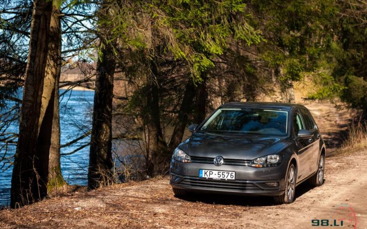 Atnaujintas septintos kartos VW Golf/Vytauto Pilkausko nuotrauka