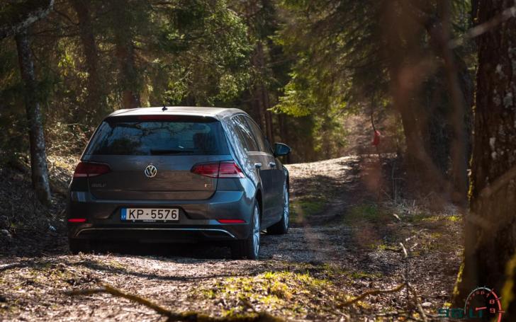 Atnaujintas septintos kartos VW Golf/Vytauto Pilkausko nuotrauka