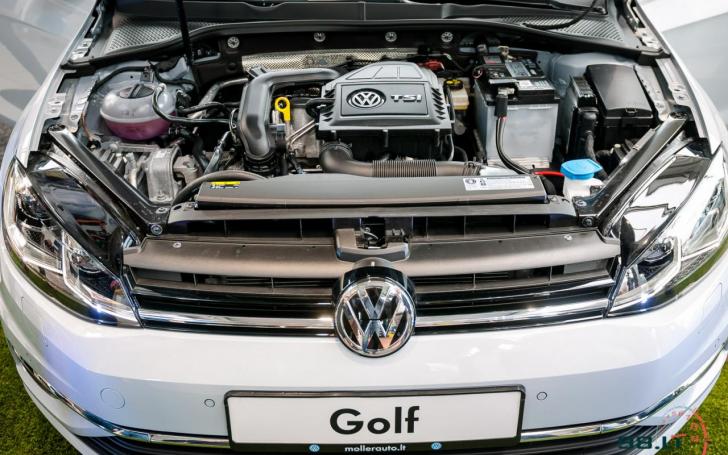 VW Golf Mk7 Facelift/Vytauto Pilkausko nuotrauka