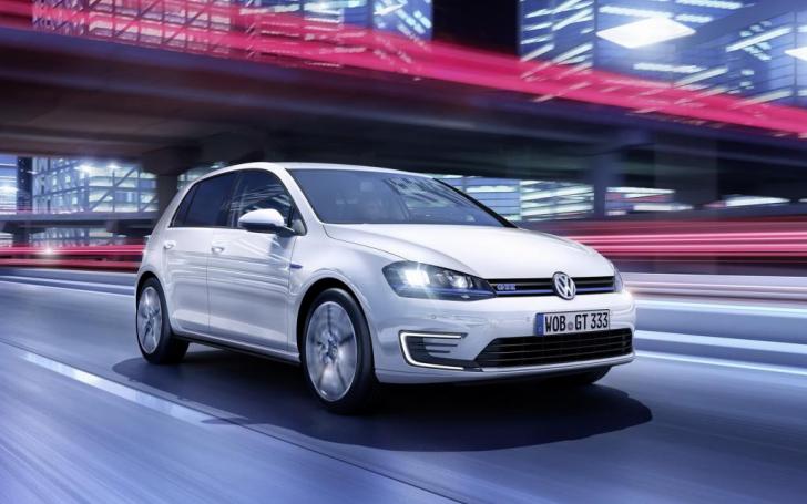 VW Golf GTE/Gamintojo nuotrauka