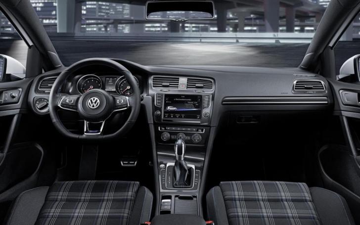 VW Golf GTE/Gamintojo nuotrauka