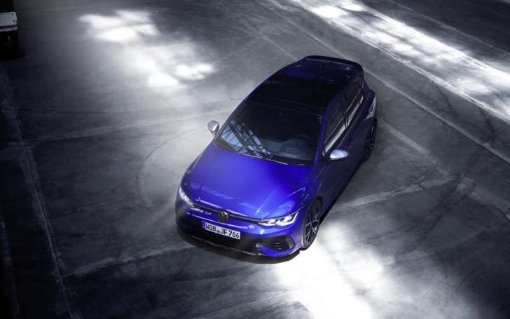 VW Golf R