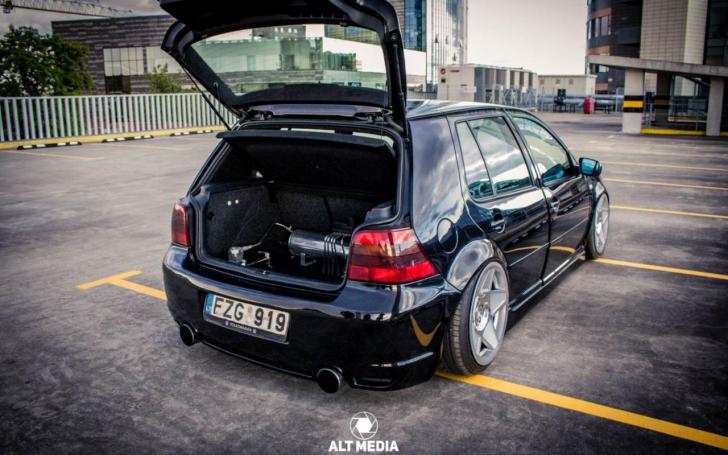 VW Golf Mk4/ALT Media nuotrauka