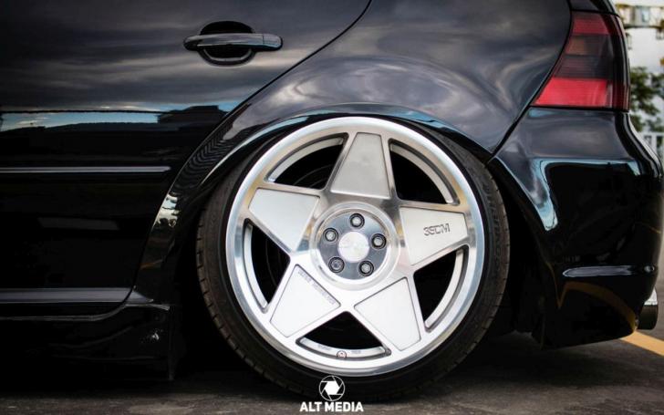 VW Golf Mk4/ALT Media nuotrauka