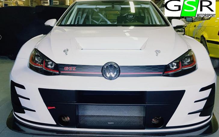 VW Golf GTI TCR 2018