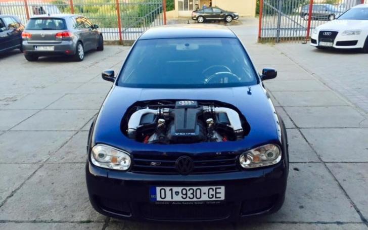 VW Golf/Facebook nuotrauka