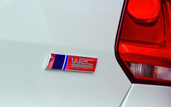 VW Polo R WRC Street/Gamintojo nuotrauka
