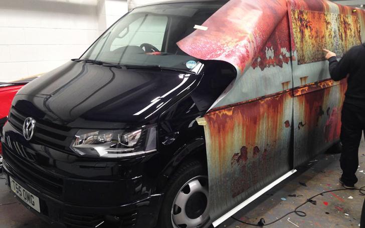 VW T5/Clyde wraps nuotrauka