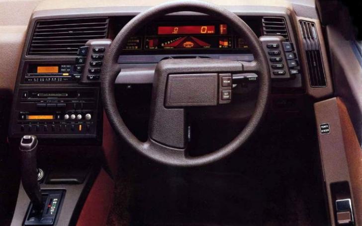 Subaru XT